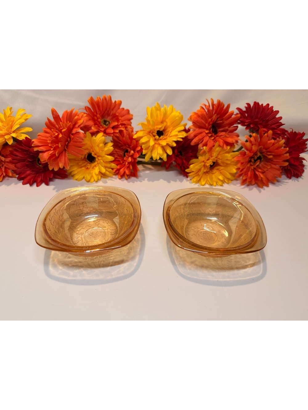 Vtg Lot of 2 Jeannette Glass Iridescent Floragold Square Berry Fruit Bowls